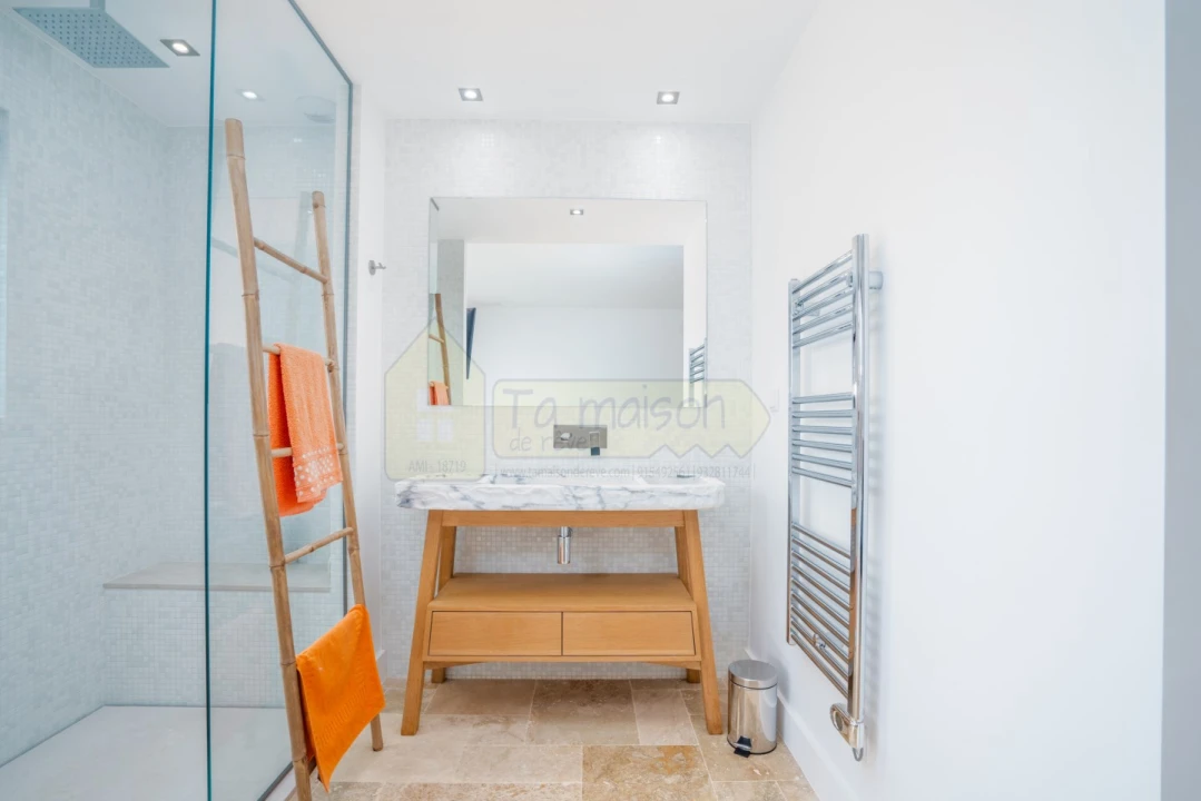 Moradia T3 para Venda em Montenegro Foto 50