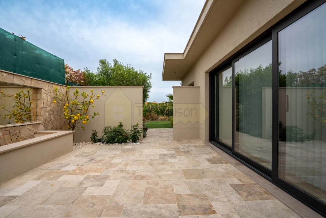 Moradia T3 para Venda em Montenegro Foto 62