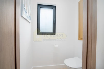 Moradia T3 para Venda em Montenegro