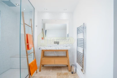 Moradia T3 para Venda em Montenegro