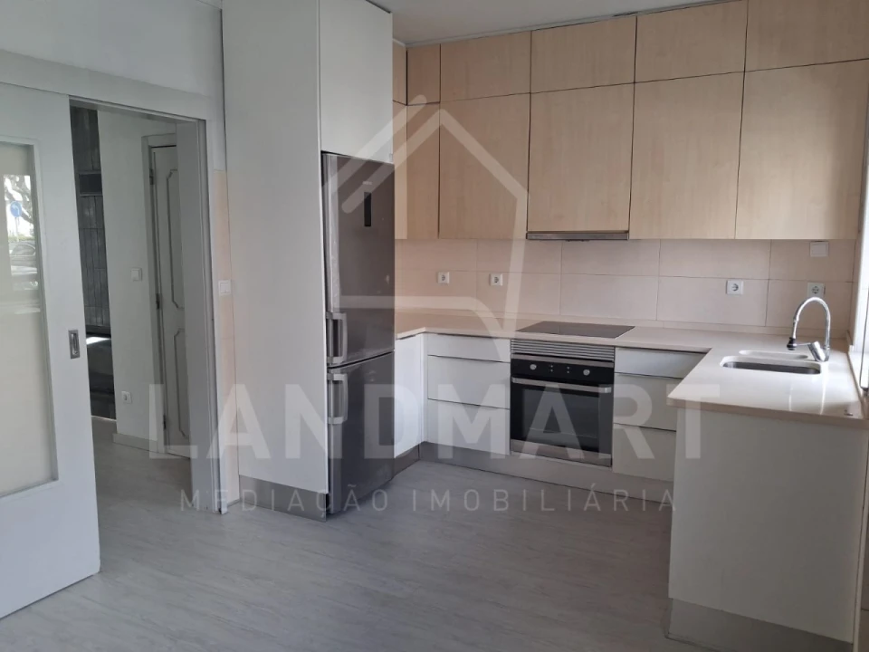 Moradia T3 para Venda em Benedita Foto 4