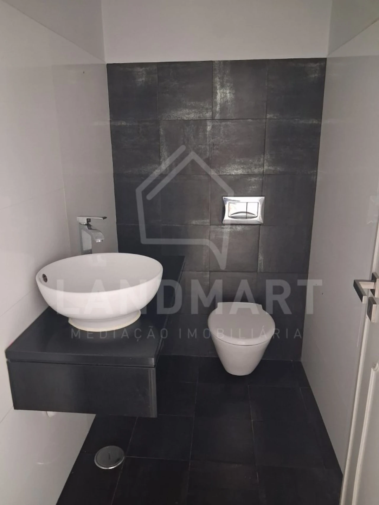 Moradia T3 para Venda em Benedita Foto 18