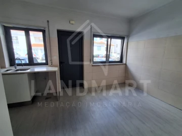 Moradia T3 para Venda em Benedita