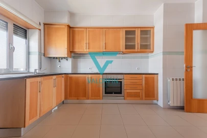 Apartamento T3 para Venda em Batalha