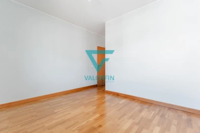 Apartamento T3 para Venda em Batalha