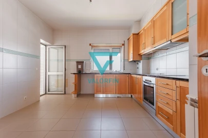 Apartamento T3 para Venda em Batalha