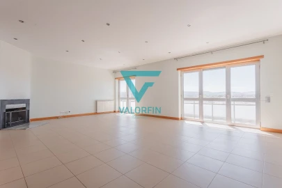Apartamento T3 para Venda em Batalha