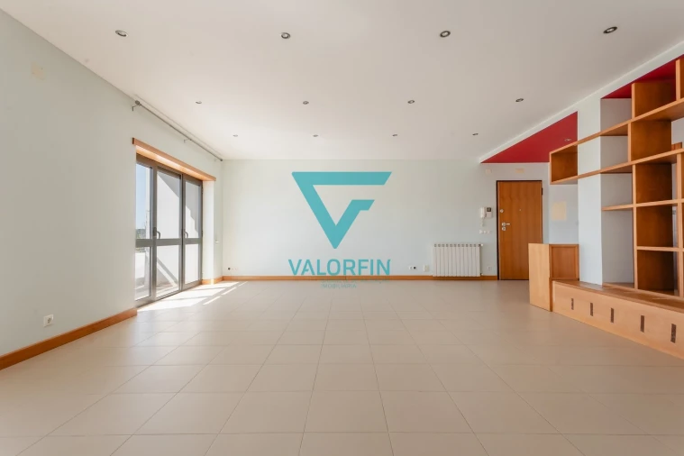 Apartamento T3 para Venda em Batalha Foto 6