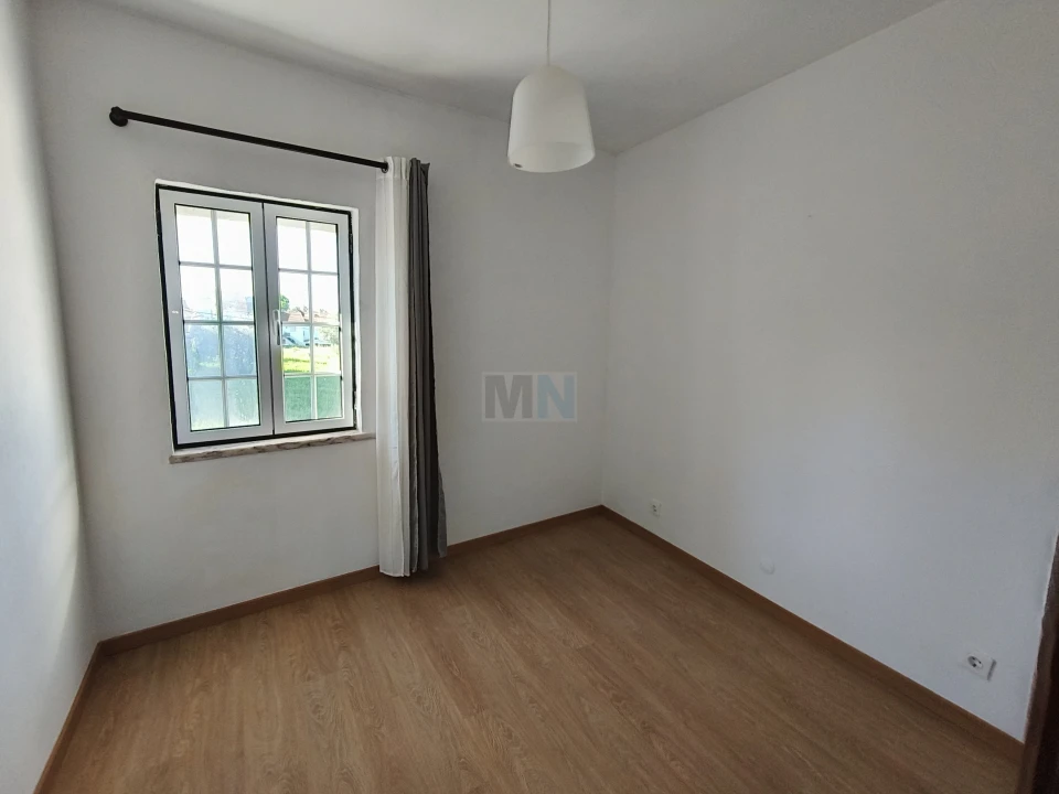 Moradia T2 para Venda em Santa Clara e Castelo Viegas Foto 14