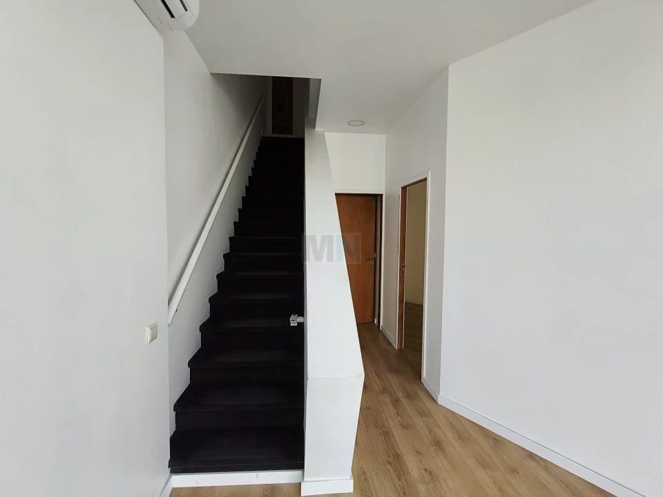 Loja para Arrendamento em São Martinho do Bispo e Ribeira de Frades Foto 5