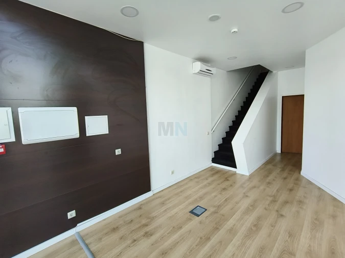 Loja para Arrendamento em São Martinho do Bispo e Ribeira de Frades Foto 3