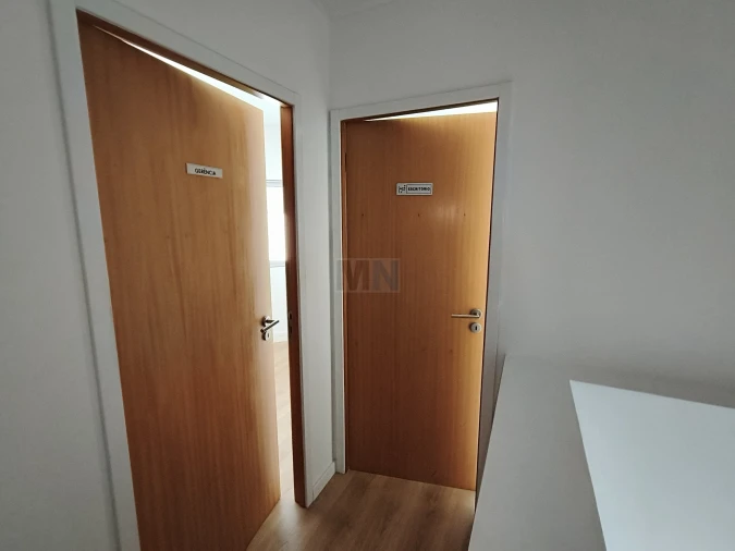 Loja para Arrendamento em São Martinho do Bispo e Ribeira de Frades Foto 12