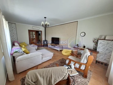 Moradia T3 para Venda em Marinhais