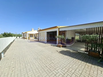 Moradia T3 para Venda em Marinhais