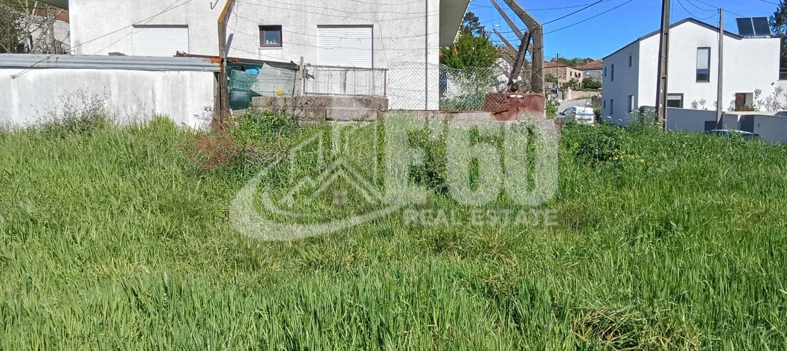 Terreno para Venda em Fiães Foto 5