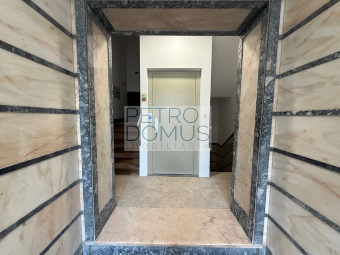 Apartamento T2 para Venda em Penha de França Foto 33