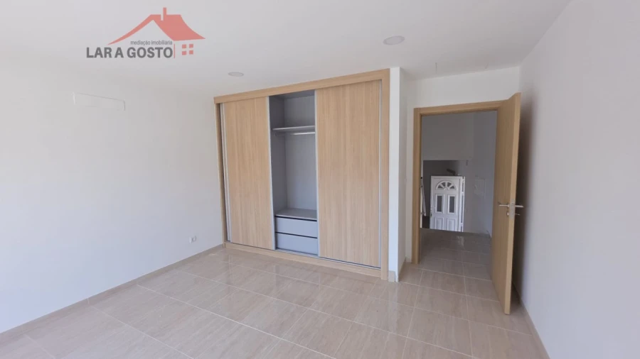 Apartamento T1 para Venda em Macedo de Cavaleiros Foto 9
