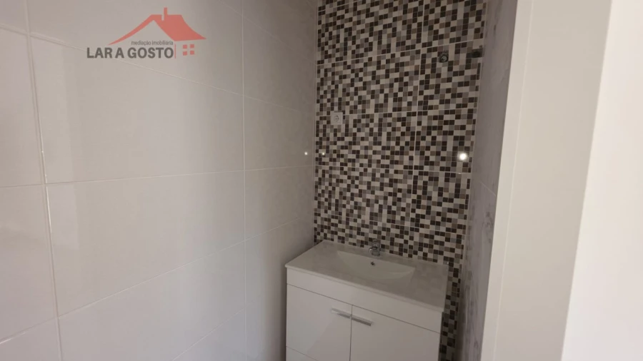 Apartamento T1 para Venda em Macedo de Cavaleiros Foto 15
