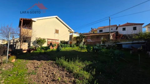 Moradia T3 para Venda em Castelãos e Vilar do Monte