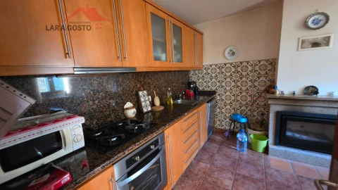 Moradia T3 para Venda em Castelãos e Vilar do Monte