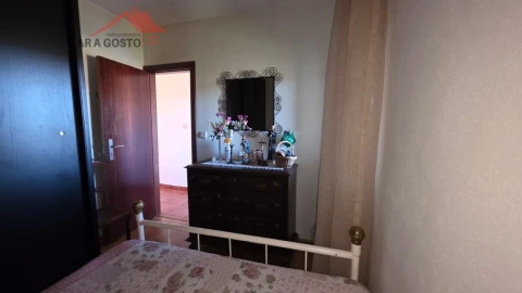 Moradia T3 para Venda em Castelãos e Vilar do Monte