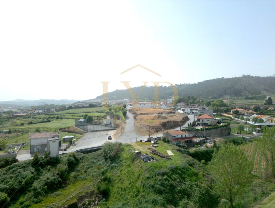 Terreno para Venda em Beire Foto 2