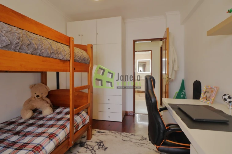 Apartamento T3 para Venda em Quinta do Conde Foto 13