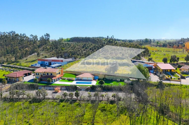 Terreno para Venda em São Lourenço do Bairro Foto 3