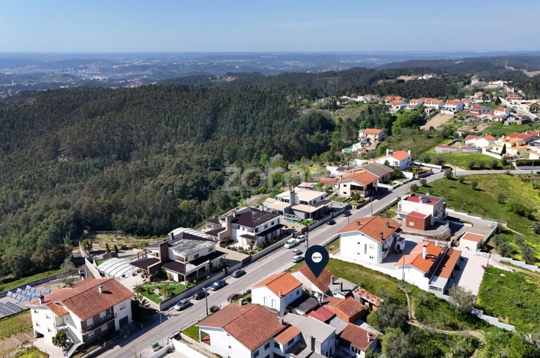Moradia T3 para Venda em Torres do Mondego Foto 1