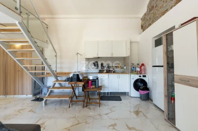 Moradia T4 para Venda em Almalagues