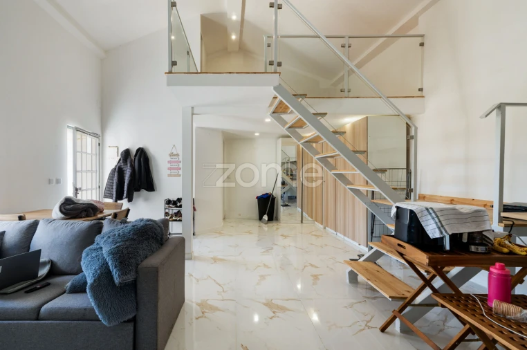 Moradia T4 para Venda em Almalagues Foto 14