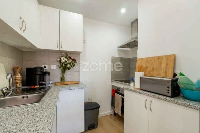 Moradia T4 para Venda em Almalagues Foto 8