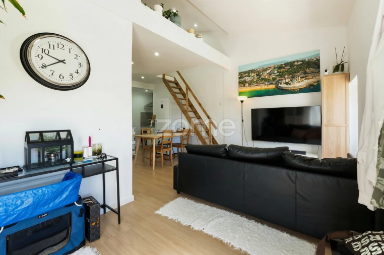 Moradia T4 para Venda em Almalagues Foto 6