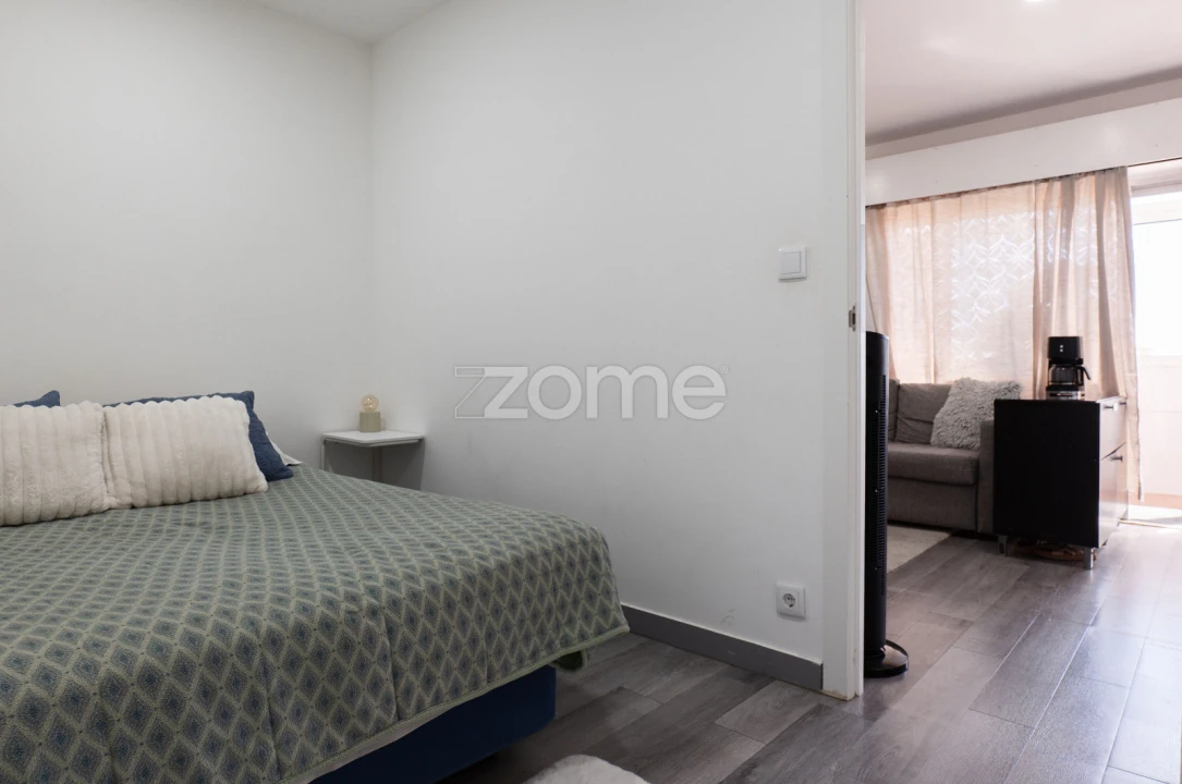 Apartamento T2 para Venda em Massamá e Monte Abraão Foto 12