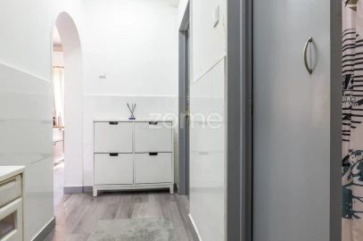 Apartamento T2 para Venda em Massamá e Monte Abraão