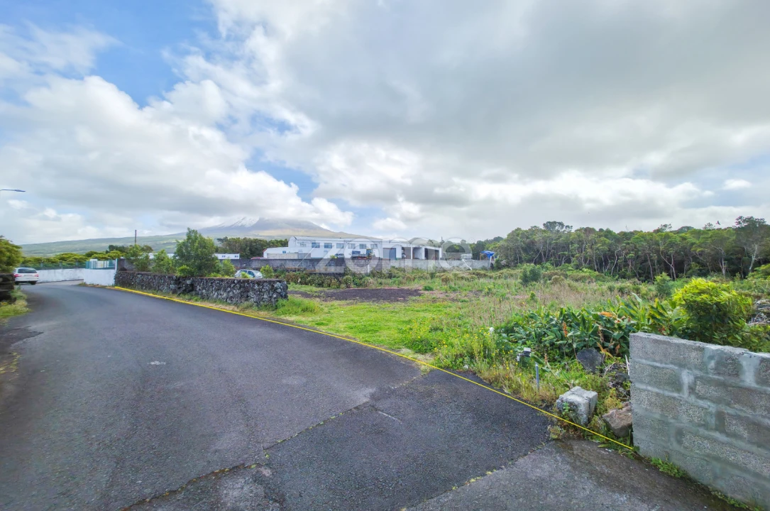 Terreno para Venda em Bandeiras Foto 3