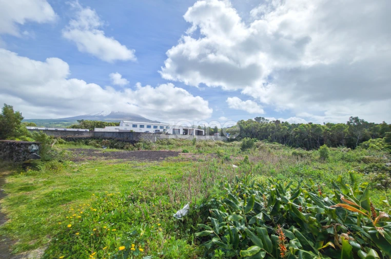 Terreno para Venda em Bandeiras Foto 2
