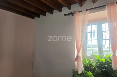 Moradia T4 para Venda em Furnas