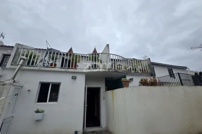 Moradia T4 para Venda em Furnas