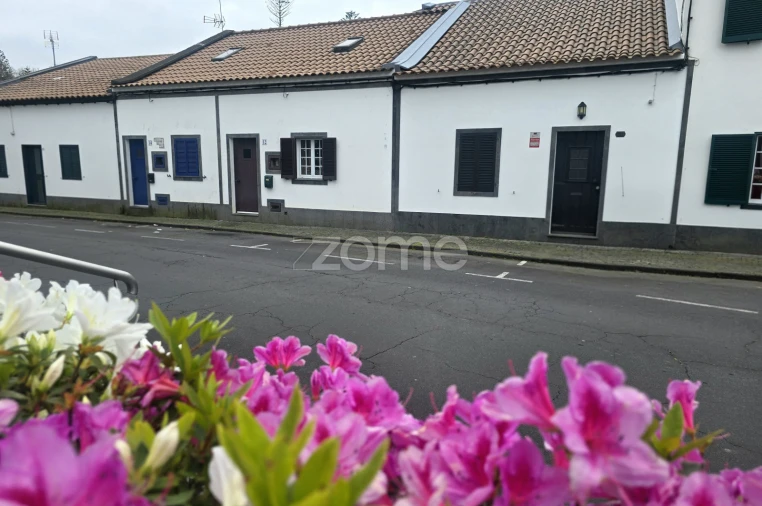 Moradia T4 para Venda em Furnas