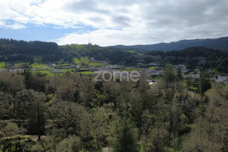 Moradia T4 para Venda em Furnas Foto 26