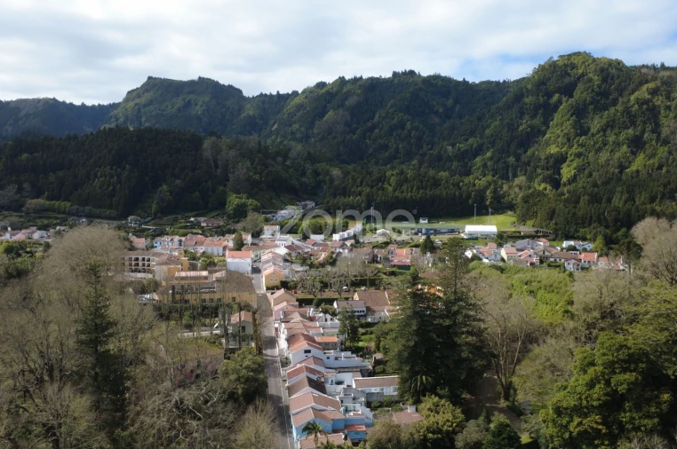 Moradia T4 para Venda em Furnas Foto 27