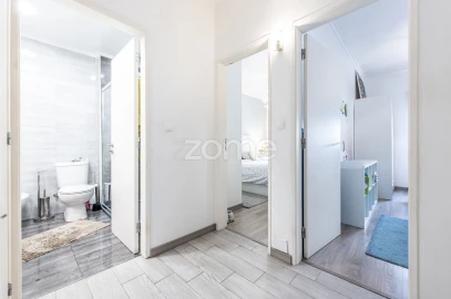 Apartamento T2 para Venda em Póvoa de Santa Iria e Forte da Casa