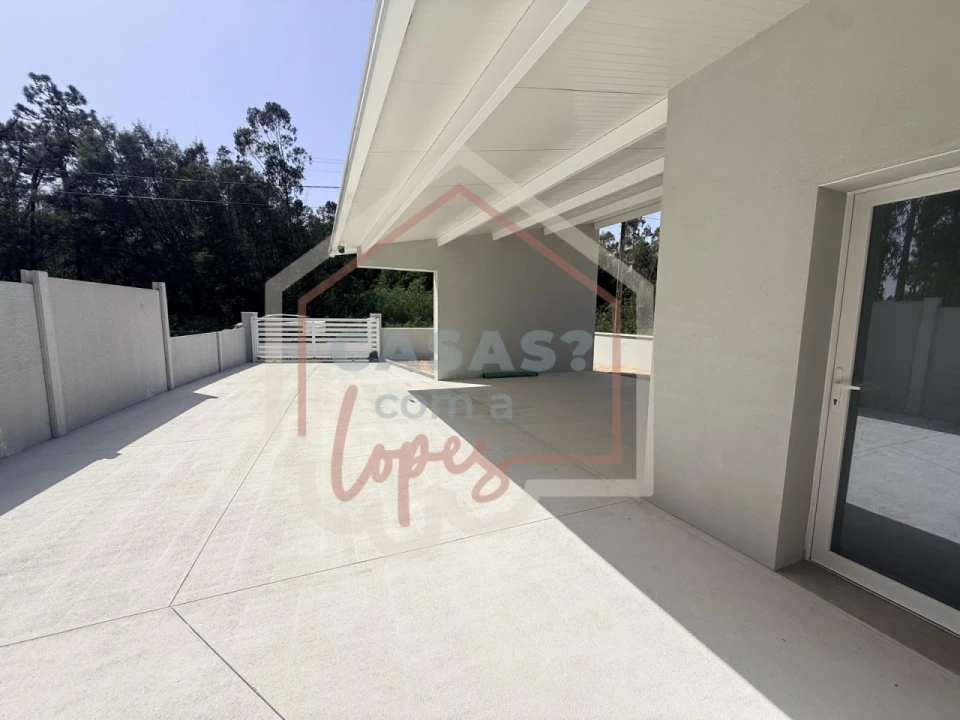 Moradia T3 para Venda em Fonte de Angeão e Covão do Lobo Foto 2