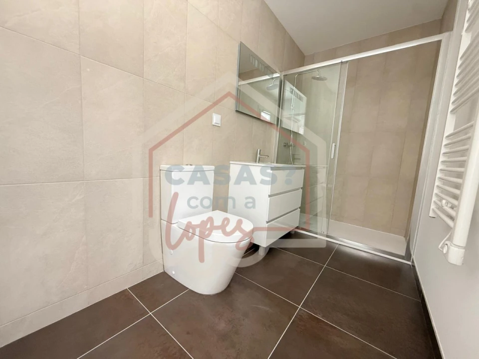 Moradia T3 para Venda em Fonte de Angeão e Covão do Lobo Foto 11