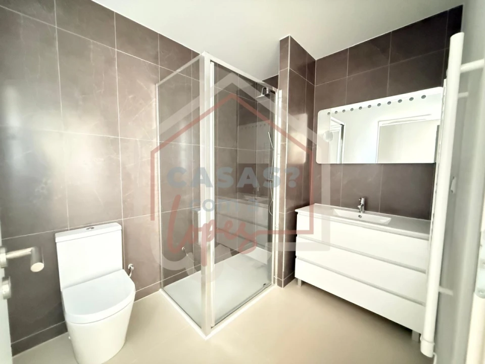 Moradia T3 para Venda em Fonte de Angeão e Covão do Lobo Foto 17