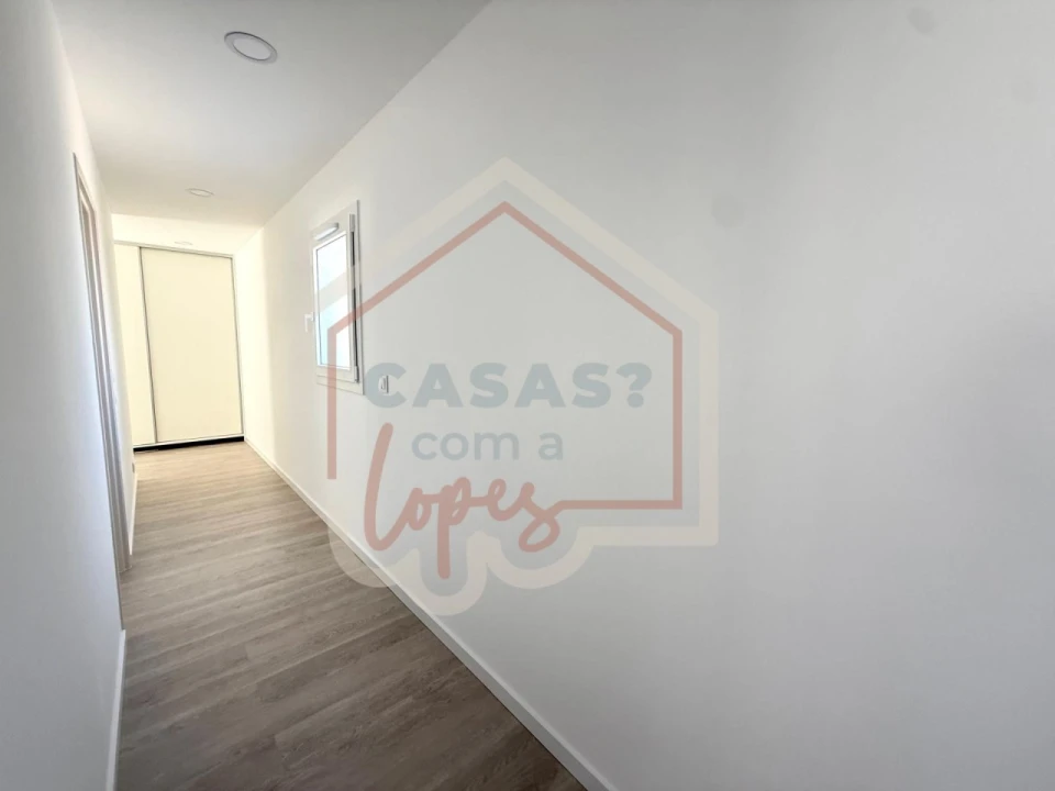 Moradia T3 para Venda em Fonte de Angeão e Covão do Lobo Foto 22