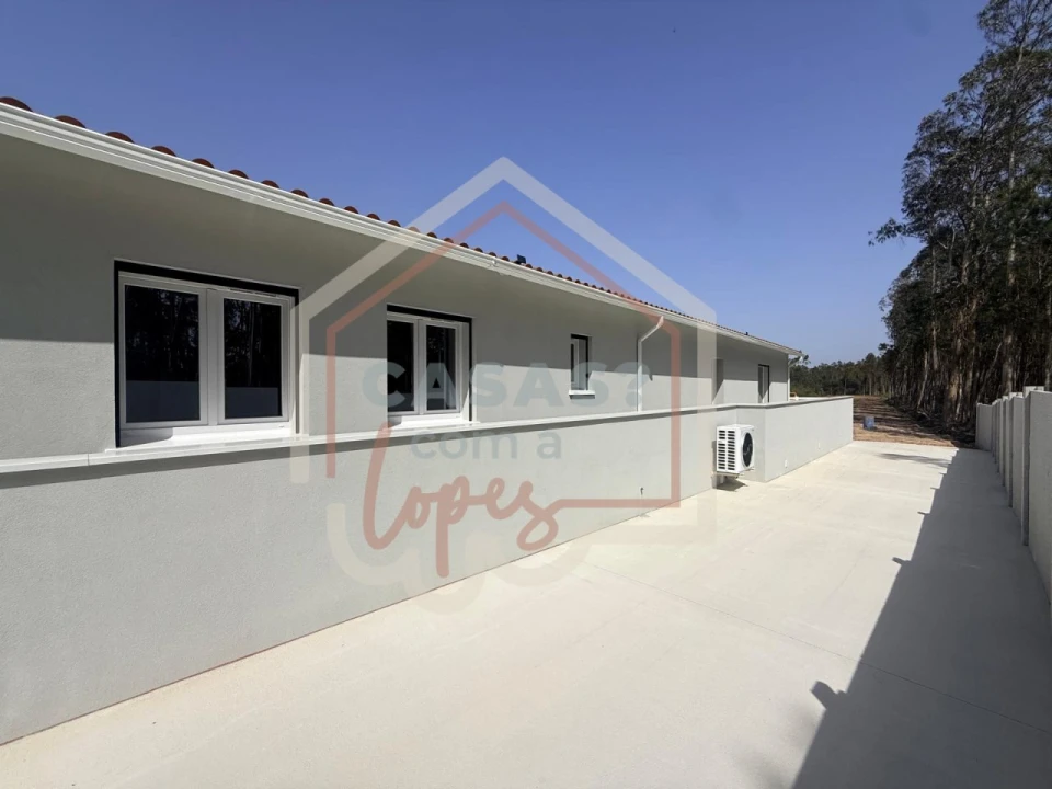 Moradia T3 para Venda em Fonte de Angeão e Covão do Lobo Foto 26