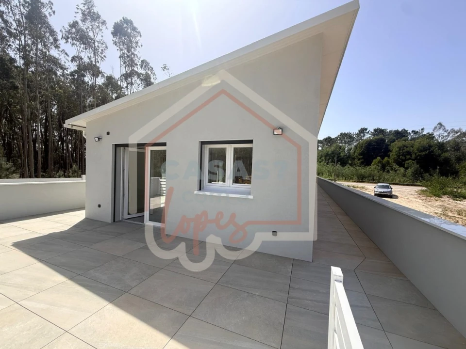 Moradia T3 para Venda em Fonte de Angeão e Covão do Lobo Foto 30