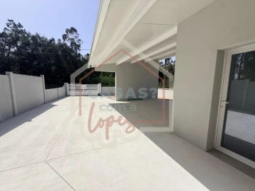 Moradia T3 para Venda em Fonte de Angeão e Covão do Lobo